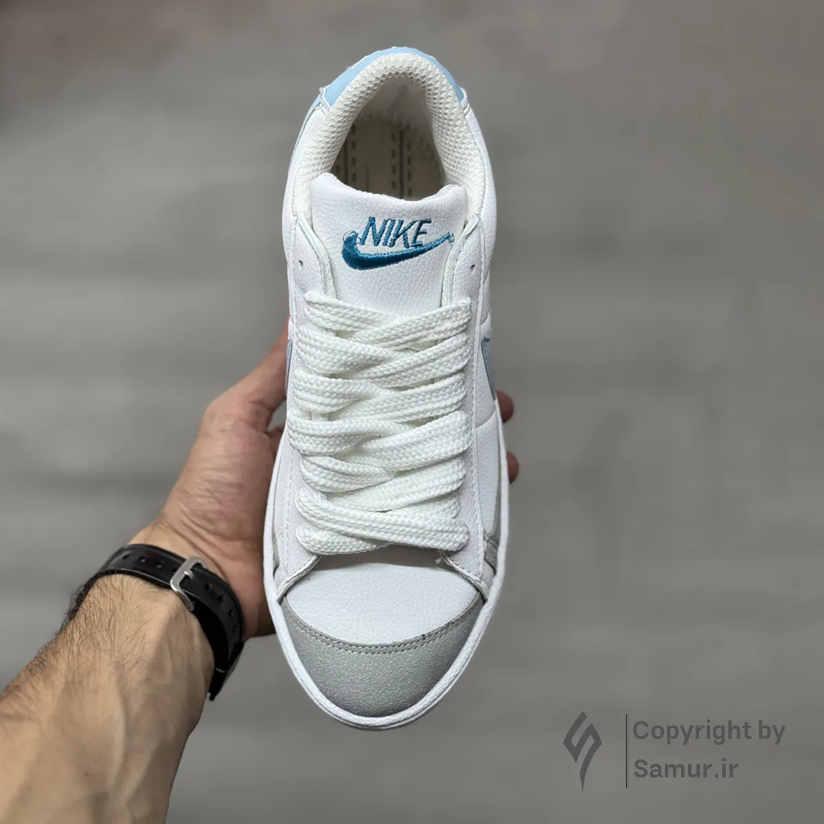 گالری تصاویر کتونی نایک بلیزر سفید آبی فیروزه ای ساق کوتاه